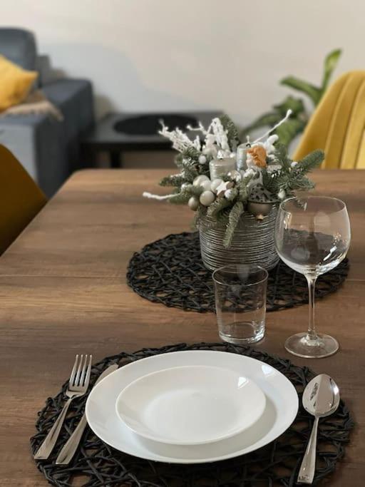 Apartament La Casa Timișoara Zewnętrze zdjęcie