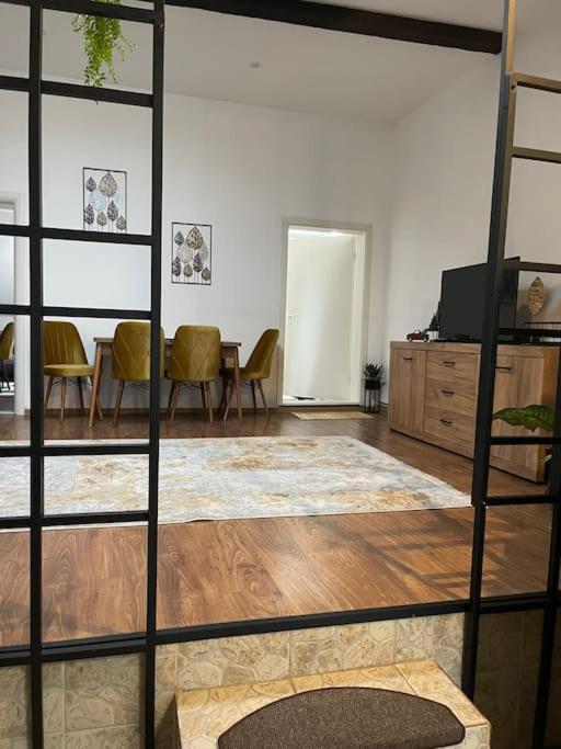 Apartament La Casa Timișoara Zewnętrze zdjęcie